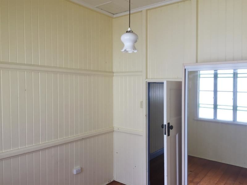 69 North Street, The Range QLD 4700